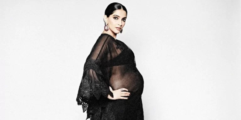 12 Comfortable and Chic Kaftans to Style Your Bump Like a Celebrity Mama