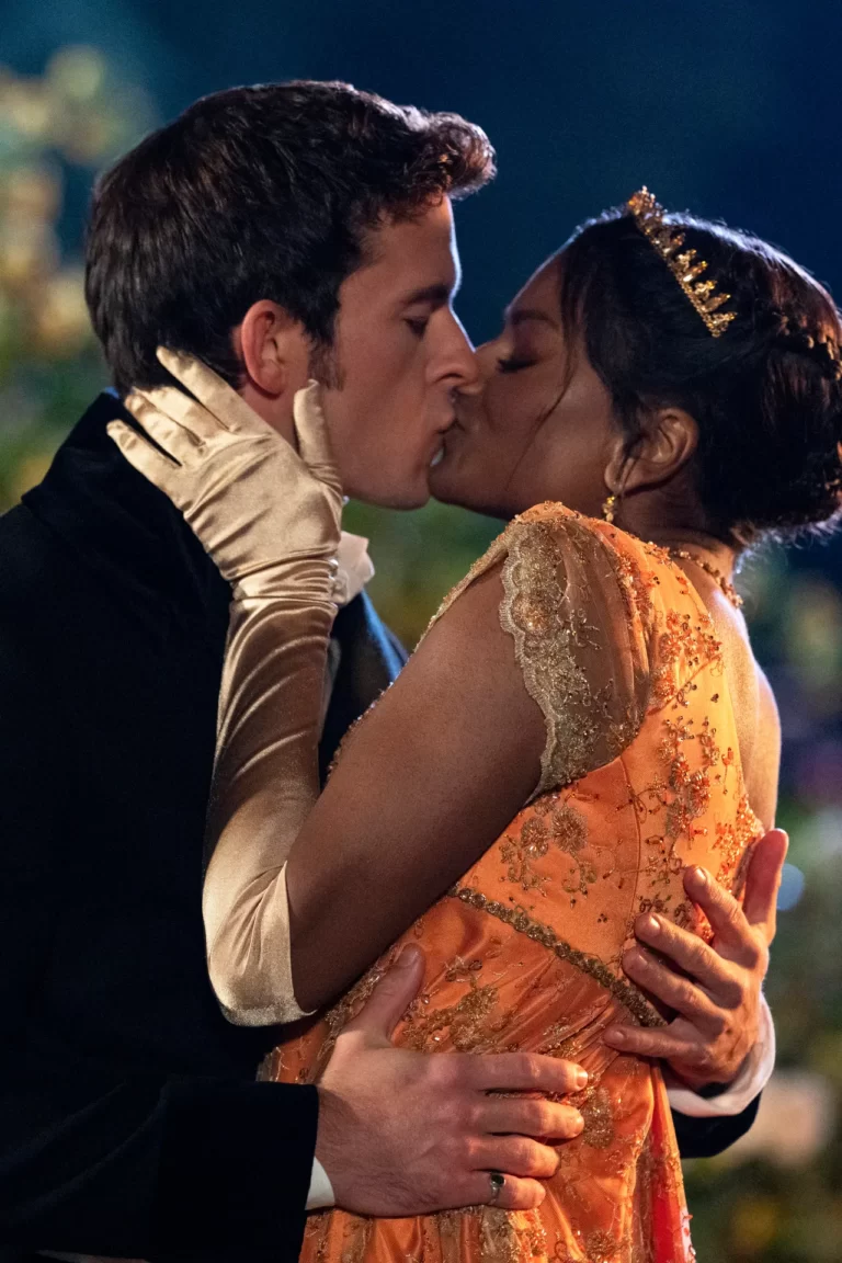 Bridgerton fans are freaking out over the first glimpse of Kate and Anthony in season 3