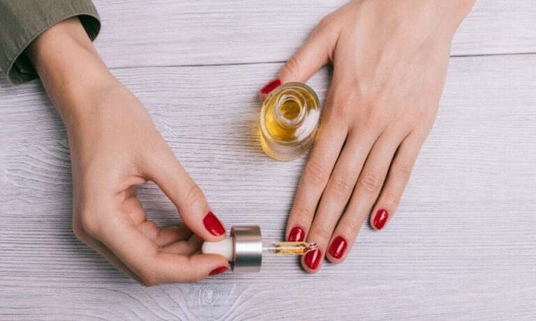 Finest Oils for Strengthening Nails and Cuticle Care